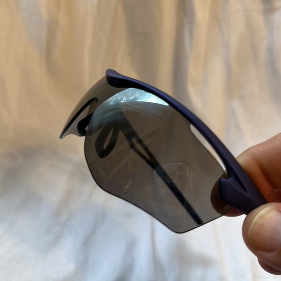 IRONMAN Unisex’s SIMB19910 Foster Grant 1803″ Sunglass, Navy, One Size - Picture 5 of 6